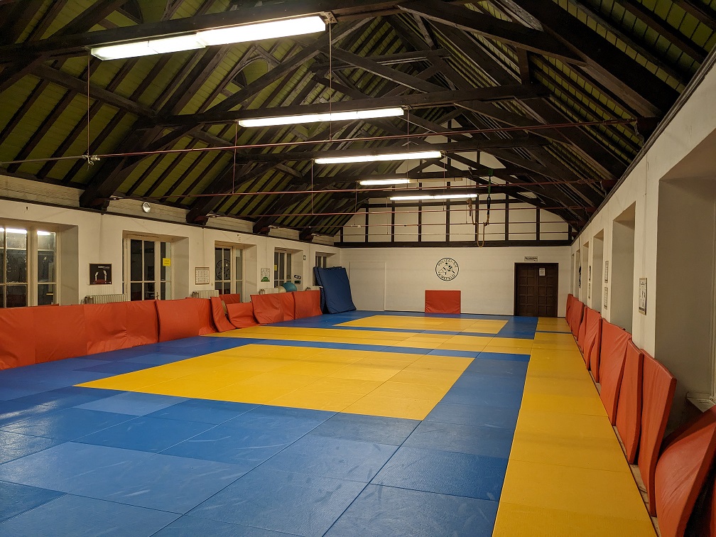 Halle 2